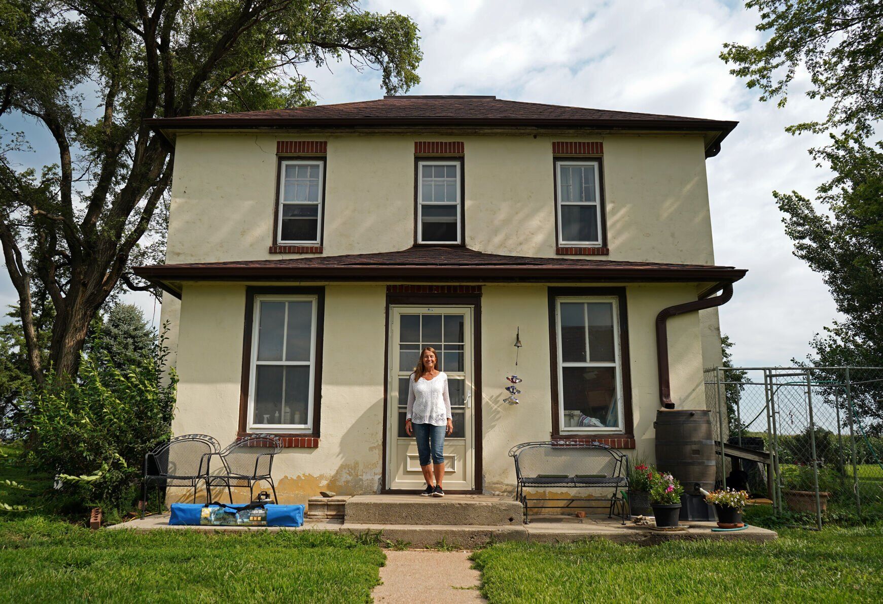 Dakota City resident expresses feelings about solar farm being built on agricultural land